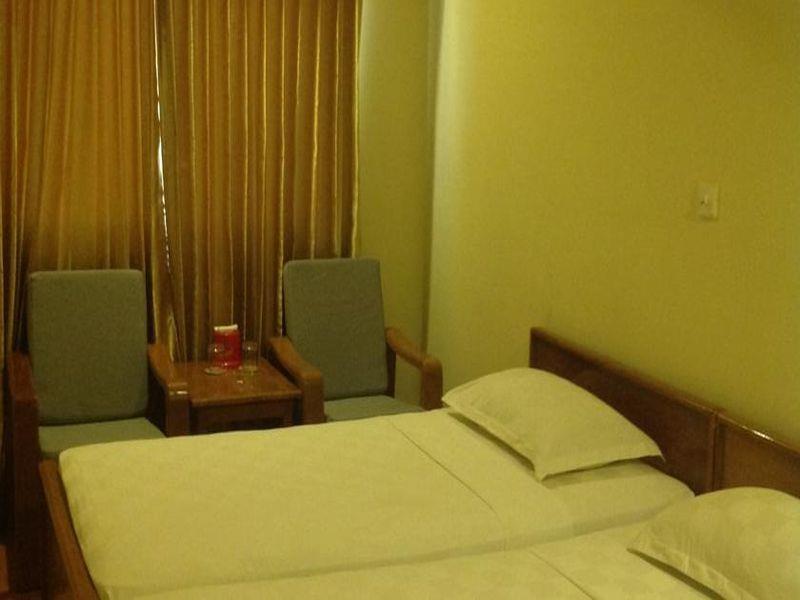 Hotel Shwe Htee